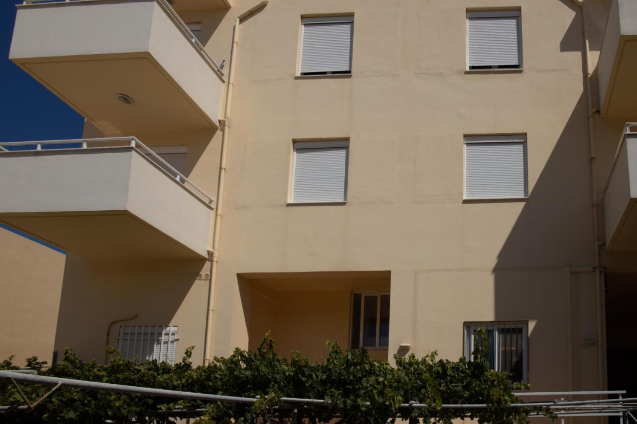 Seperi Deep Blue Lägenhet Rethymno Exteriör bild